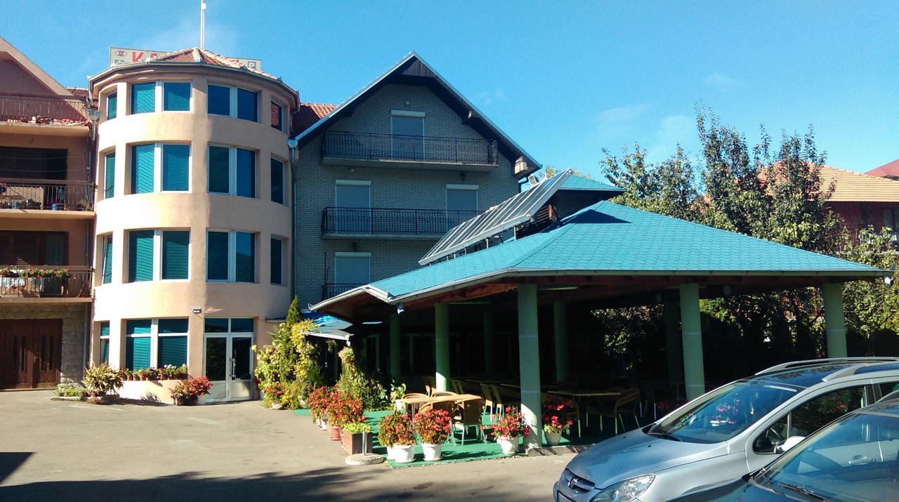 Raška Bed & Breakfast Karavan المظهر الخارجي الصورة