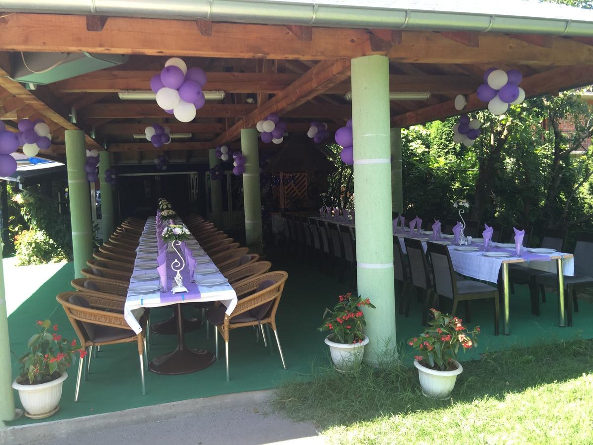 Raška Bed & Breakfast Karavan المظهر الخارجي الصورة