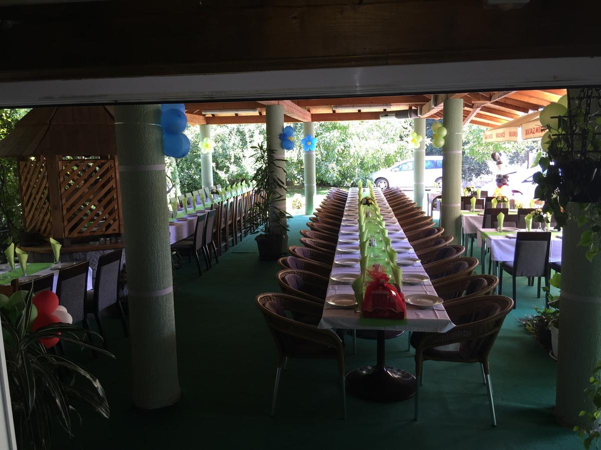 Raška Bed & Breakfast Karavan المظهر الخارجي الصورة